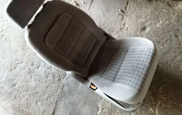 Rear seat
