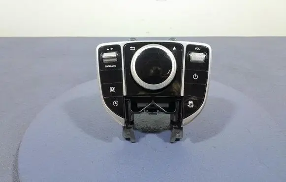 Mercedes-Benz GLC X253 C253 Head unit multimedia control A2059005915