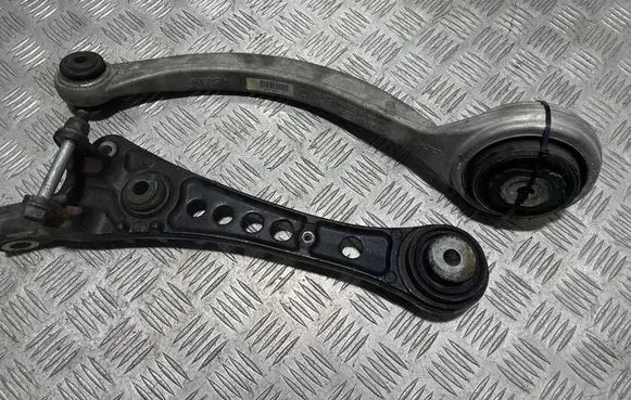 Jaguar XJ X351 Rear suspension control arm AW933C256AF