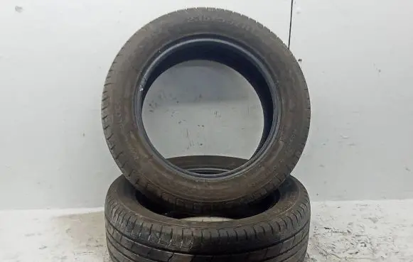 Volkswagen Tiguan R17 summer tire 23555ZR17