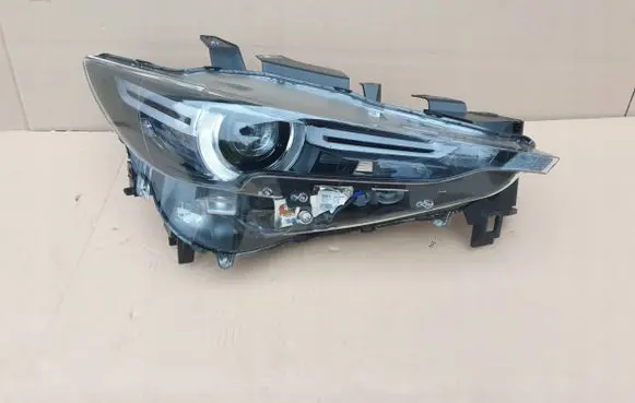 Mazda CX-5 II Headlight/headlamp KB8N