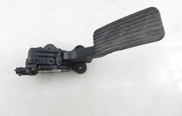 Hyundai i30 Accelerator throttle pedal 327002R320