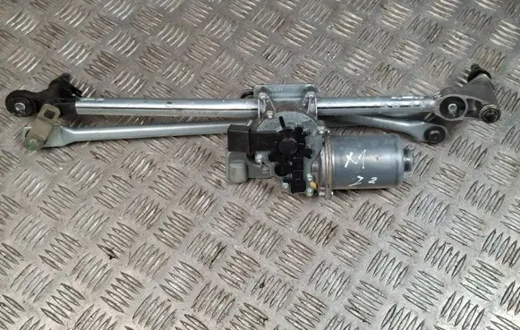 Front wiper linkage and motor