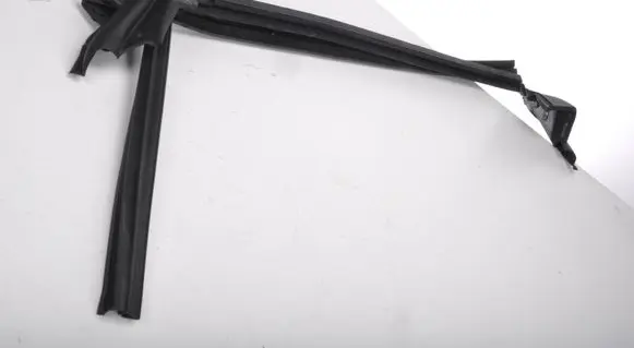 Mercedes-Benz AMG GT R190 C190 Rubber seal front door window/glass 