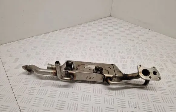 Mercedes-Benz GLK (X204) EGR valve cooler A6421401875 146126210 6864060