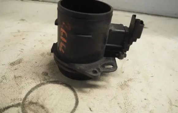 Opel Vivaro Mass air flow meter 966263568003 AFH60389G08