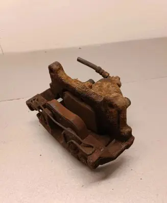 Volkswagen Tiguan Front brake caliper