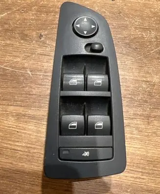 BMW 1 E81 E87 Electric window control switch 9216555