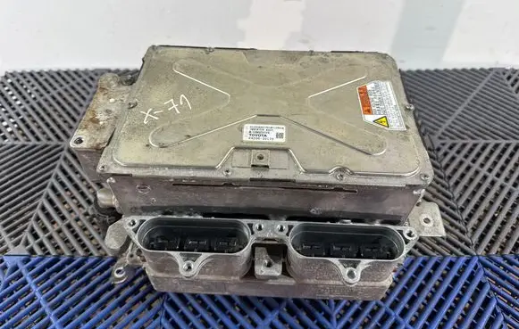 Lexus GS 300 350 430 450H Voltage converter inverter G920130010 12Q05029