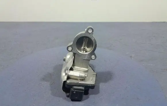 BMW X5 E53 EGR valve 8475154