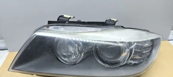 BMW 3 E90 E91 Headlight/headlamp 7202591