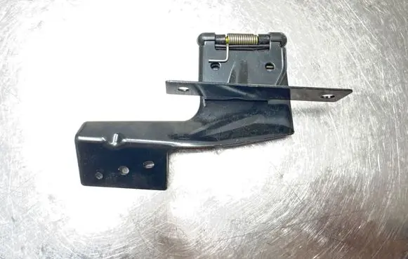 Volvo C70 Front door upper hinge 30633904 9213949