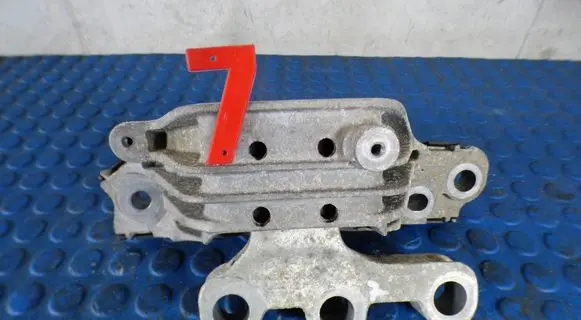 Opel Astra K Engine mount bracket CART39193447 39193447 586806