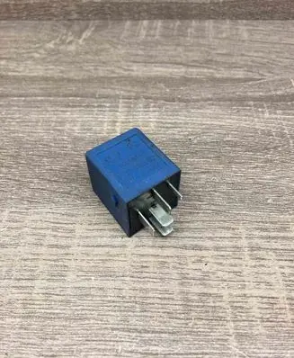 BMW 3 E36 Other relay 8353090 303552