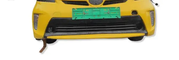Toyota Prius (XW30) Front bumper 