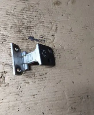 Renault Espace III Front door upper hinge