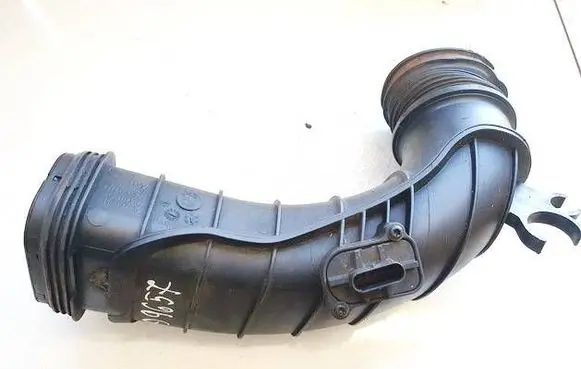 BMW 5 GT F07 Air intake hose/pipe 13718508047 14389710