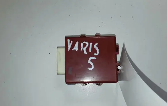 Toyota Yaris Other control units/modules 8597052040