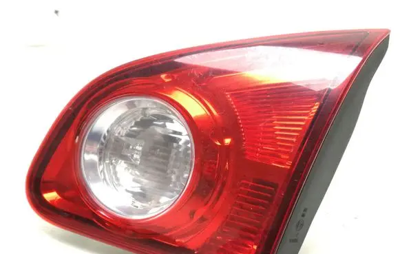 Nissan Qashqai Tailgate rear/tail lights 89071064
