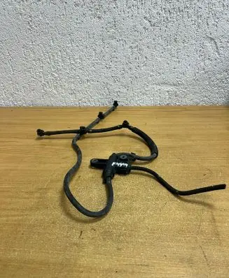 Mercedes-Benz E W211 Brake vacuum hose/pipe A6420780341 F4944