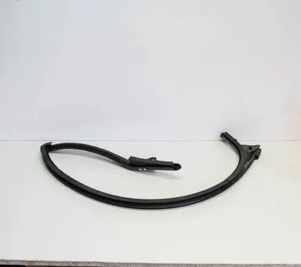 Audi A7 S7 4G Rubber seal front door (on door) 4G8845354