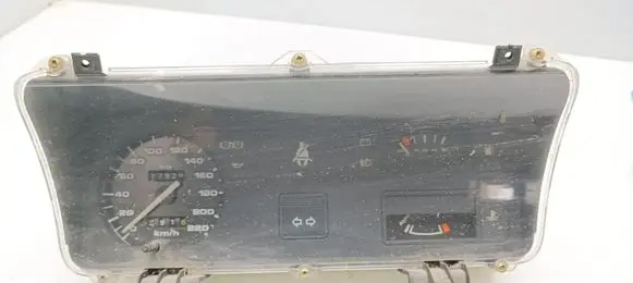 Speedometer (instrument cluster)