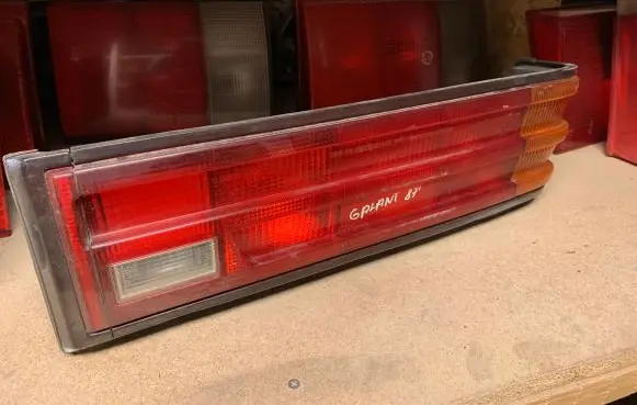 Mitsubishi Galant Eterna Rear/tail lights 0438520