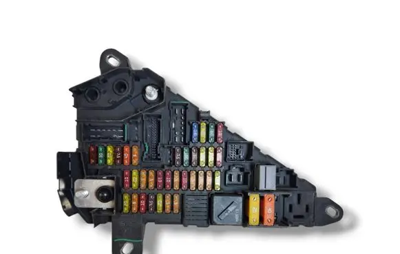 BMW 5 E60 E61 Fuse module 6906558