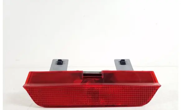 Toyota RAV 4 (XA20) Third/center stoplight 81570-49015