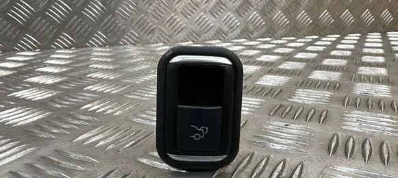 Mercedes-Benz E C207 W207 Tailgate opening switch 