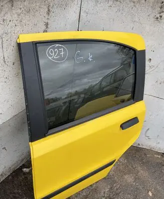 Fiat Panda II Rear door