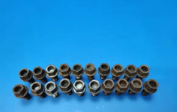Mercedes-Benz C W203 Nuts/bolts M12X15X40