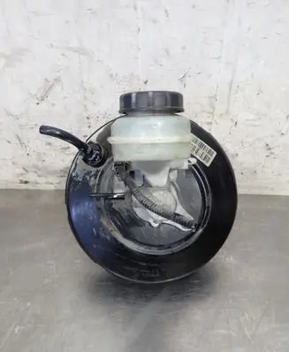 Mitsubishi Colt Brake booster PMR955871