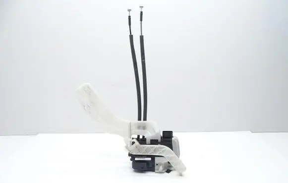 Hyundai ix35 Rear door lock 81410-2Y000