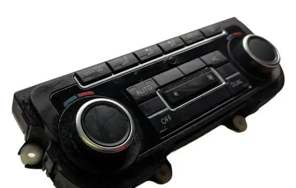 Volkswagen PASSAT B7 Climate control unit 5K0907044ER 5HB00974660