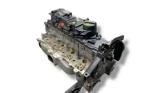 Peugeot 207 Engine head 9HP 9685052710 9688939180