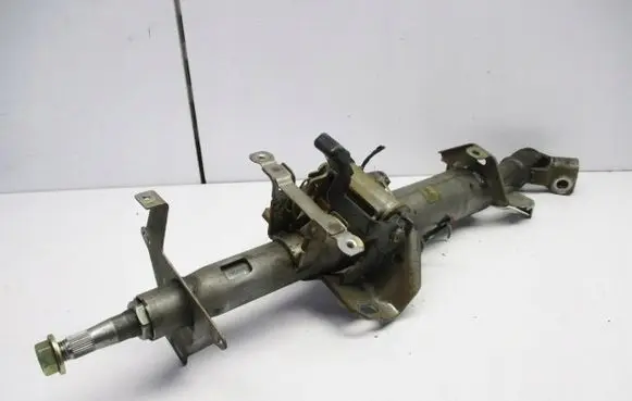 Nissan Primera Steering wheel axle