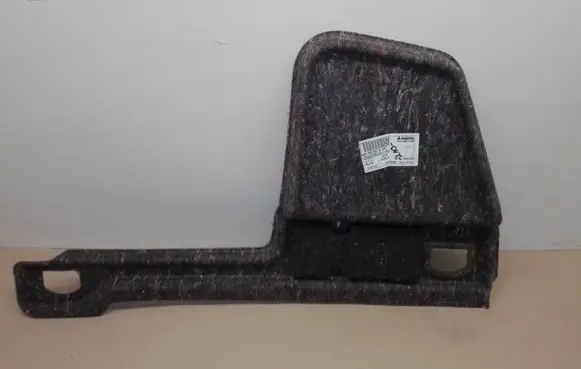 Trunk/boot lower side trim panel