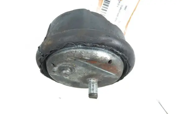 BMW 3 E46 Engine mount vacuum valve 