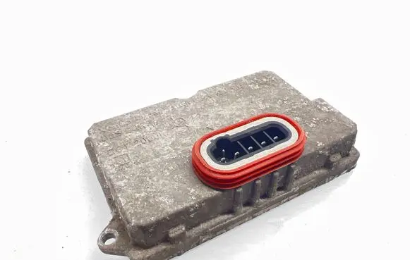 Mercedes-Benz E W211 Headlight ballast module Xenon 5DV00829000