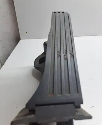 Seat Alhambra (Mk2) Accelerator throttle pedal 1K1723503B 051011 6510100101