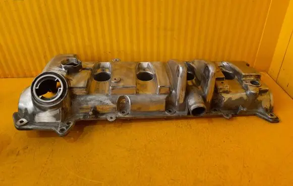 Rocker cam cover