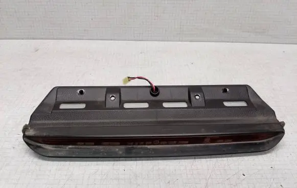 Subaru Legacy Third/center stoplight