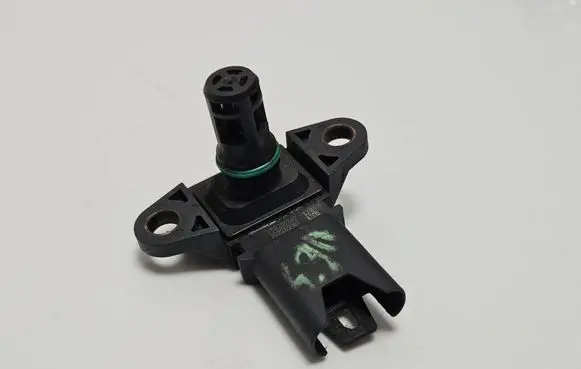 BMW 3 E92 E93 Air pressure sensor 7585492 15629332 A2C53384966