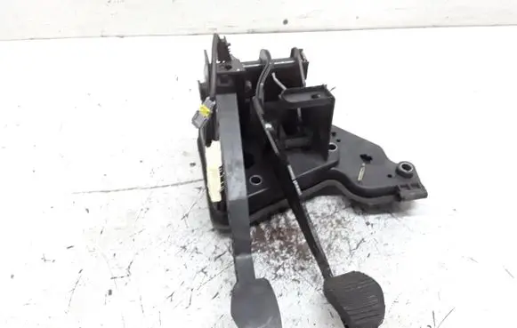 Peugeot 407 Pedal assembly 