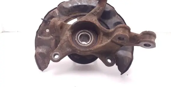 Toyota Yaris Front wheel hub
