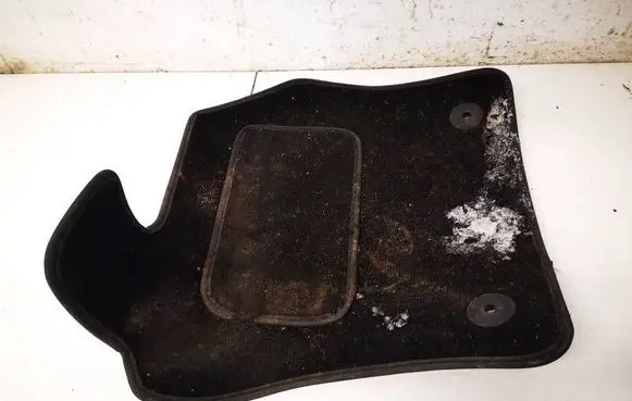 Seat Leon (5F) Front floor carpet liner 