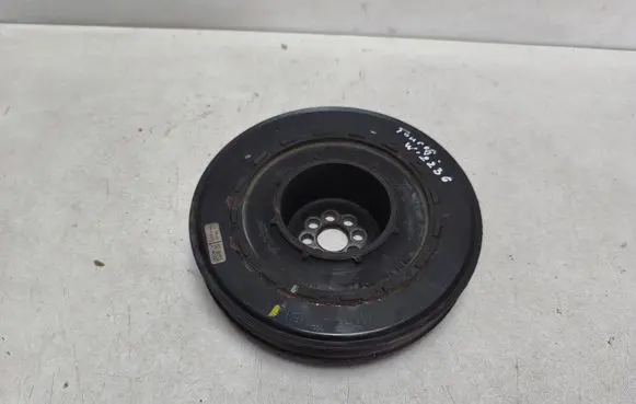 Volkswagen Touareg II Crankshaft pulley 059105251BQ