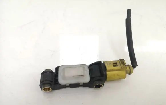 Audi A4 S4 B6 8E 8H Airbag deployment crash/impact sensor 8E0959651