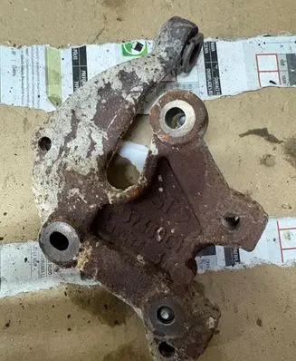 Fiat Ducato Engine mounting bracket 9818013280